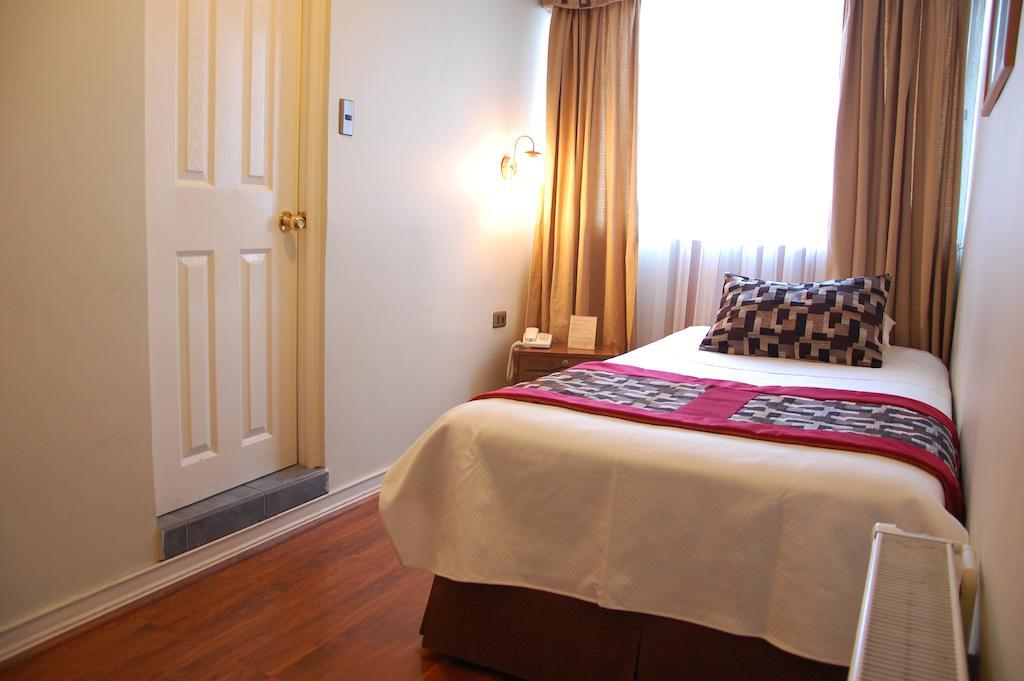 Hotel Plaza Concepción Habitación foto
