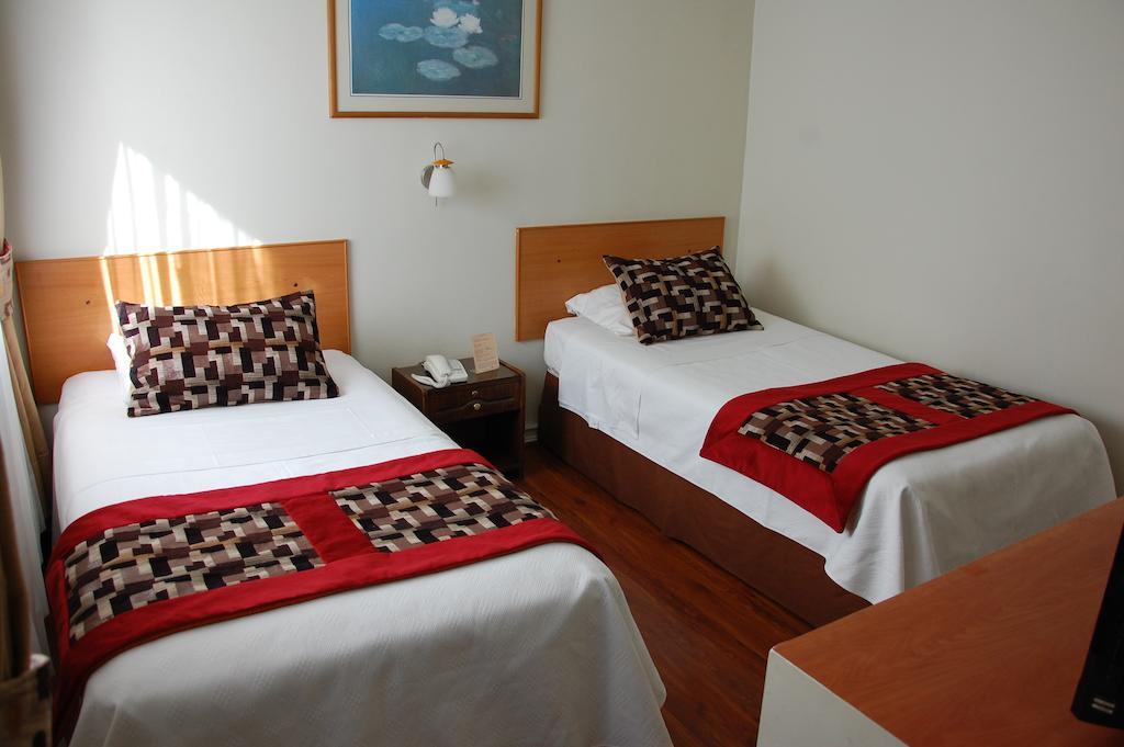 Hotel Plaza Concepción Habitación foto
